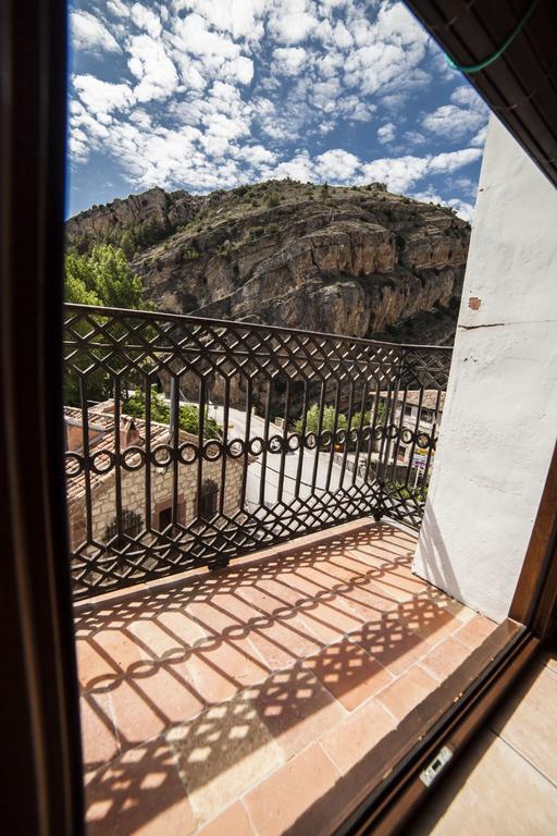 Apartamentos Cine Capicol Albarracín エクステリア 写真